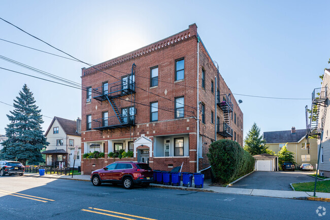 Foto del edificio - 206 Montgomery Street Apartments