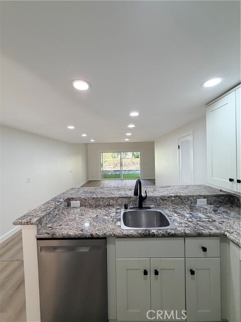 Building Photo - 23551 Ave La Caza