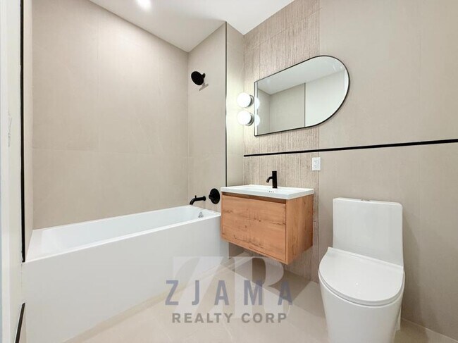 Foto del edificio - 2 bedroom in BROOKLYN NY 11213