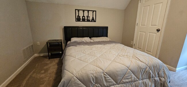 Foto del edificio - 8677 S Ashley Glen Cir