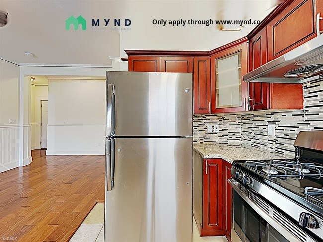 Building Photo - 1 br, 1 bath  - 353 Grand Ave Apt 18 Apt 18