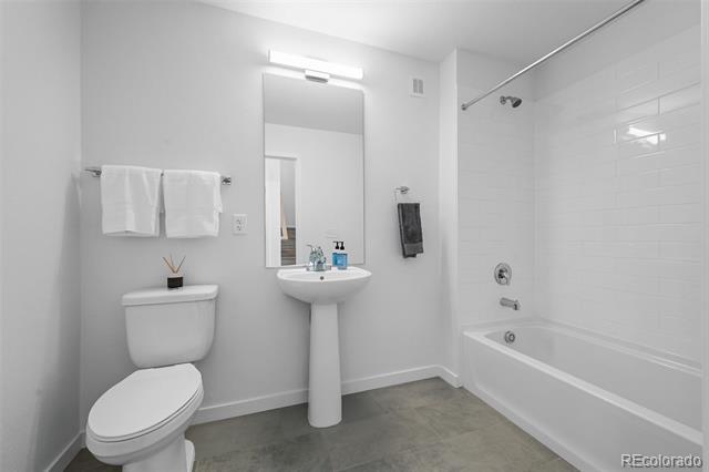 Foto del edificio - 1327 Alton St