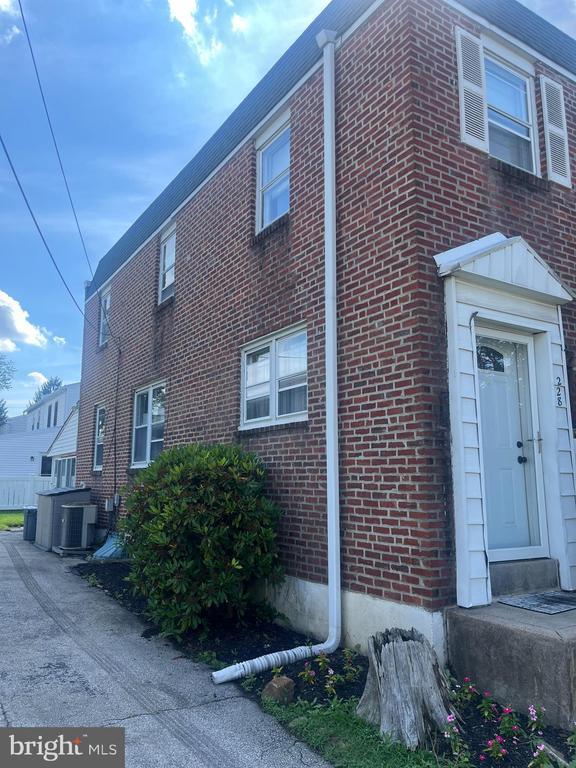 Foto principal - 228 Fitzwilliams Rd