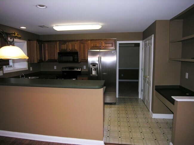 Building Photo - 206 General John Payne Blvd