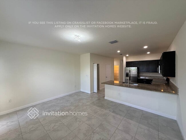 Building Photo - 10550 W 35th Way