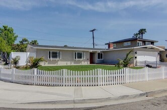 Building Photo - 980 Presidio Dr
