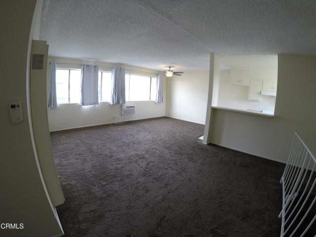 Foto del edificio - 13050 Dronfield Ave