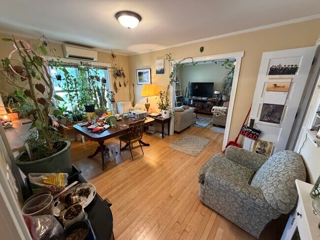 Foto del edificio - 1256 Spaight St