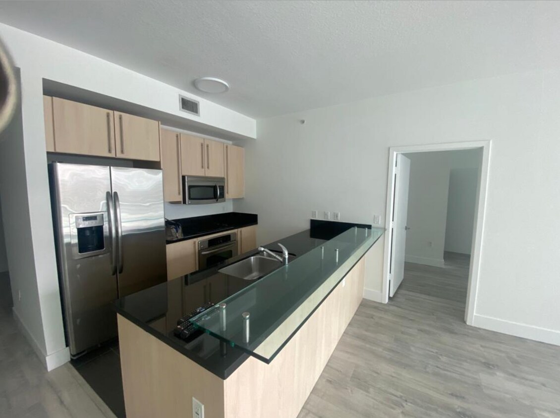 Foto principal - 1111 SW 1st Ave
