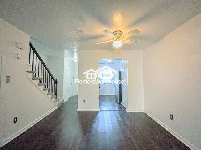 Building Photo - 1640 Fairfax Dr