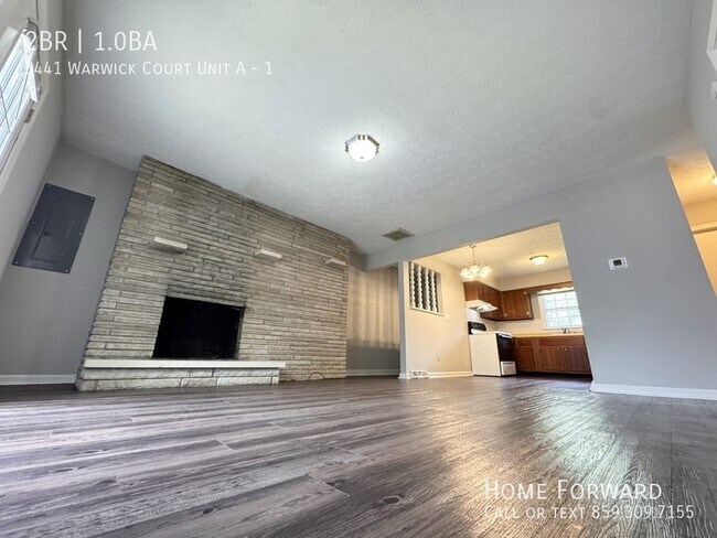 Building Photo - 3441 Warwick Ct