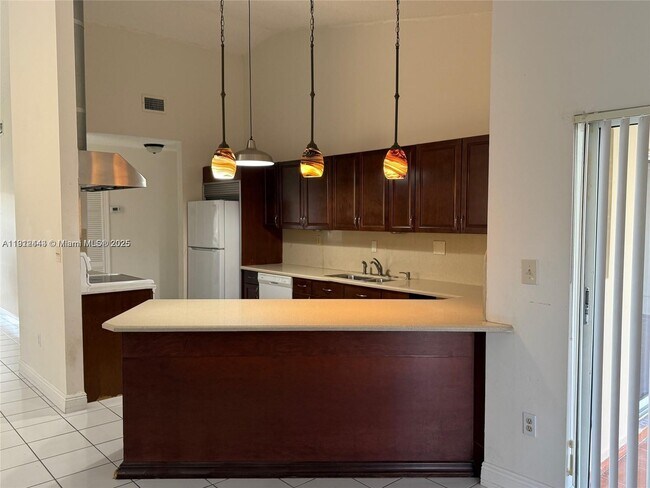 Foto del edificio - 651 NW 134th Ave