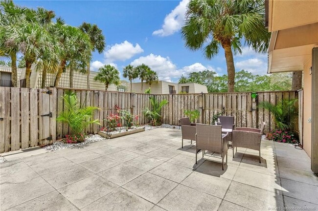 Building Photo - 5907 59th Way