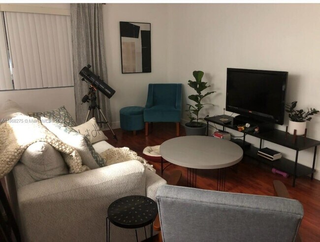 Foto del edificio - 15320 SW 106th Terrace
