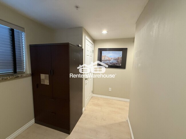 Foto del edificio - 6514 Phinney Ave N