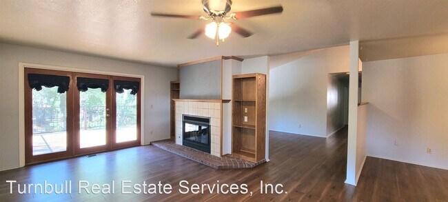 Building Photo - 3 br, 2.5 bath House - 3641 SUDBURY RD