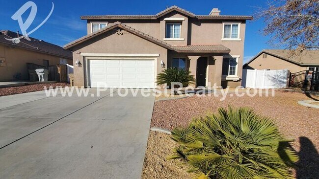 Building Photo - 4 Bed, 3 Bath Oak Hills Home!!