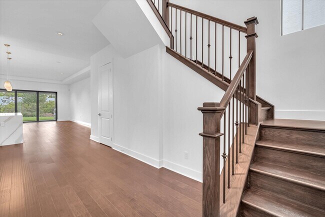 Foto del edificio - 13482 Artisan Cir