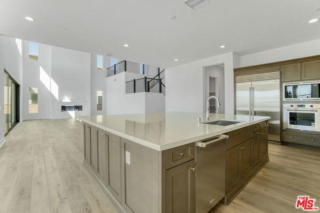Foto del edificio - 20534 Edgewood Ct