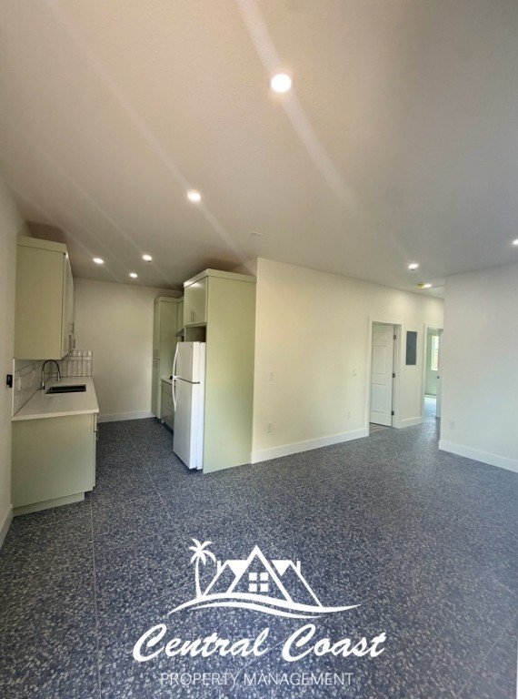 Building Photo - 0 De Armond Pl