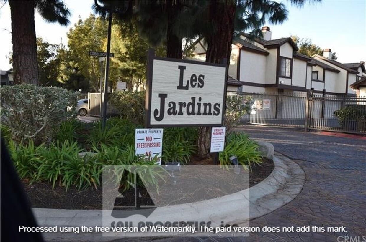 Charming 1 bedroom home located in the LES... - Charming 1 bedroom home located in the LES...