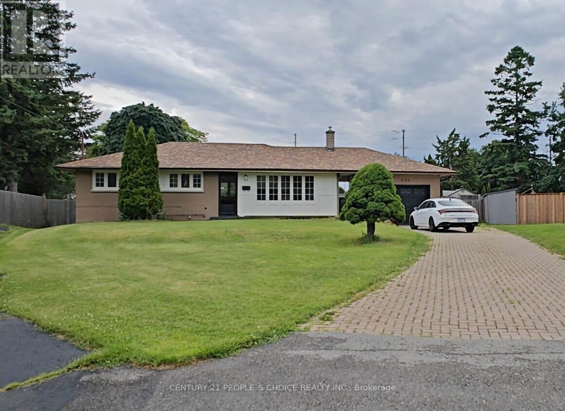 Primary Photo - 504 Bader Ave
