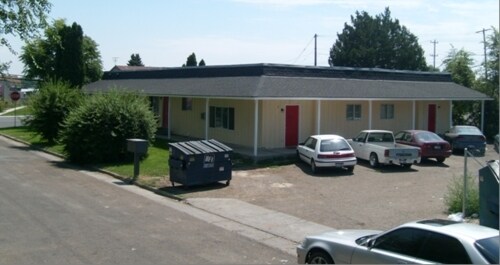 Building Photo - 2406 S Indiana Ave