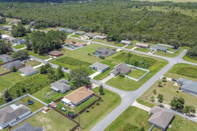 Foto del edificio - 4033 SW 139th St Rd