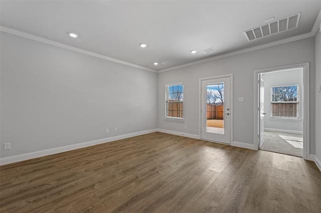 Foto del edificio - 340 Lakeside Dr