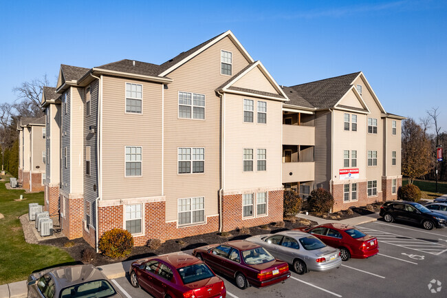 Building Photo - Madison Apartments