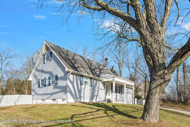 Foto del edificio - 1234 Aldrich Rd