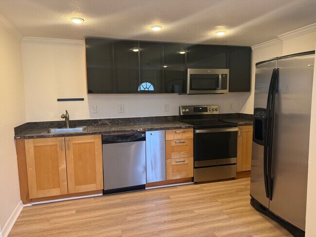 Foto del edificio - 3318 W Walnut St