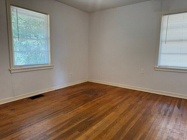 Foto del edificio - 2137 NW Denver Ave