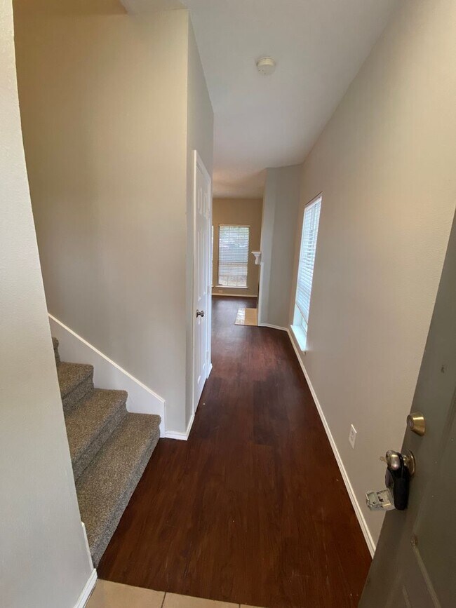 7618 Anson Cir, Dallas, TX 75235 House Rental in Dallas, TX