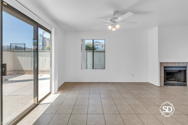 Building Photo - 2 br, 2.5 bath Townhome - 631 13th Street 1