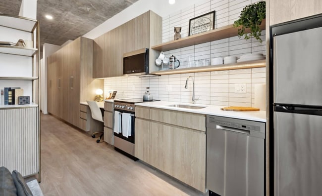 Photo - 225 W Huron St Apartment