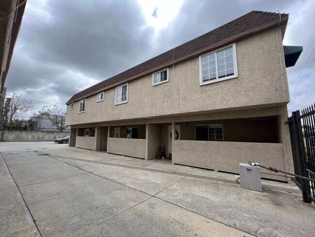 Foto del edificio - 11254 Oxnard St
