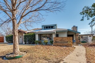 Building Photo - 661 Prairie Dell St