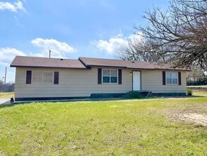 Building Photo - 8179 OK-199