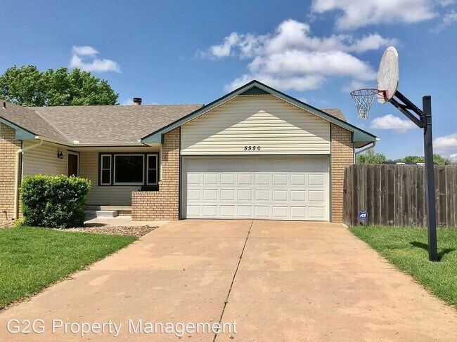 Building Photo - 4 br, 3 bath House - 5550 E Falcon Lane