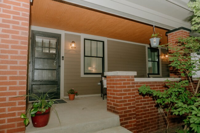 Foto del edificio - 606 N Emerson Ave