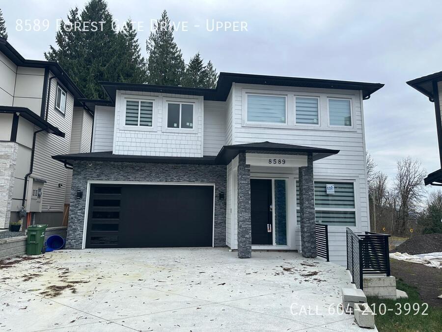 Primary Photo - Brand New Upper Level Home - 1 Month Free ...