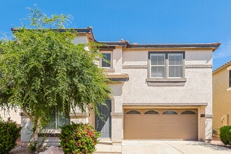 Building Photo - 2668 S Southwind Dr