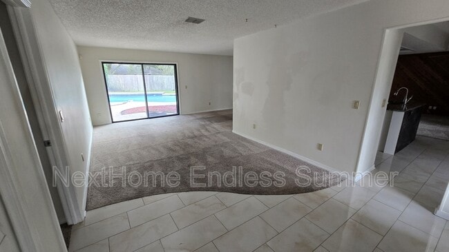 Foto del edificio - 1006 Marble Ridge Dr
