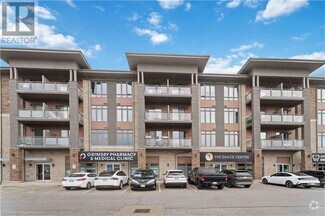 Building Photo - 520 N Service Rd