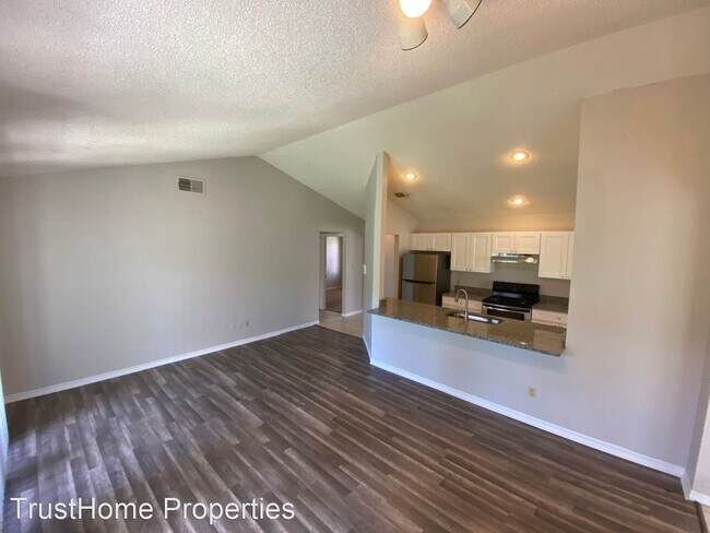 Foto del edificio - 3 br, 2 bath House - 12703 Whiterapids Drive