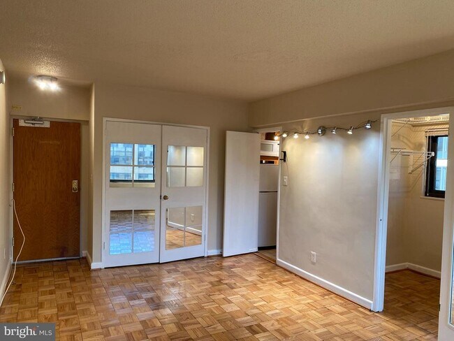 Foto del edificio - 2141 I St NW