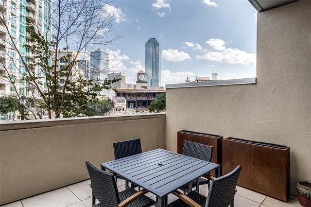 Foto principal - 2323 N Houston St