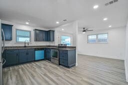 Foto del edificio - 2500 Francis Ave