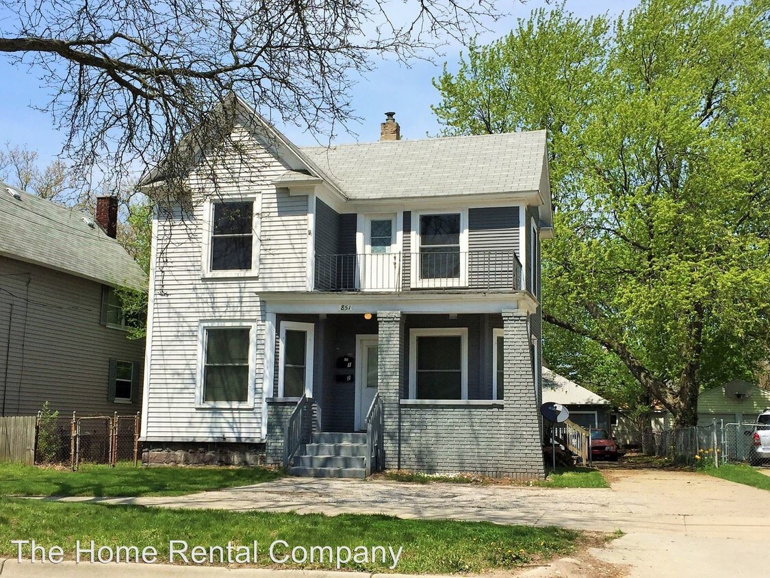 Foto principal - 851 Richmond St NW